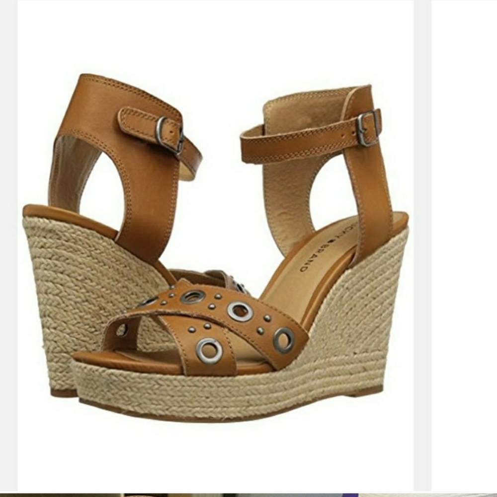 Lucky brand Brown grommet detail wedge sandals Size 8.5